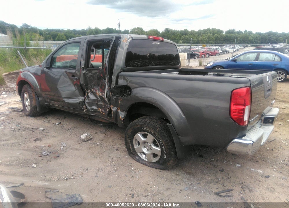 2008 NISSAN FRONTIER CREW CAB LE/SE/OFF ROAD VIN: 1N6AD07W78C439335