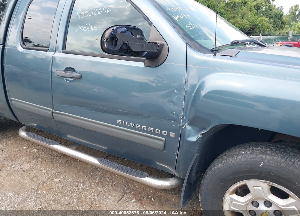 2009 CHEVROLET SILVERADO 1500 LT VIN: 1GCEK29019Z146236