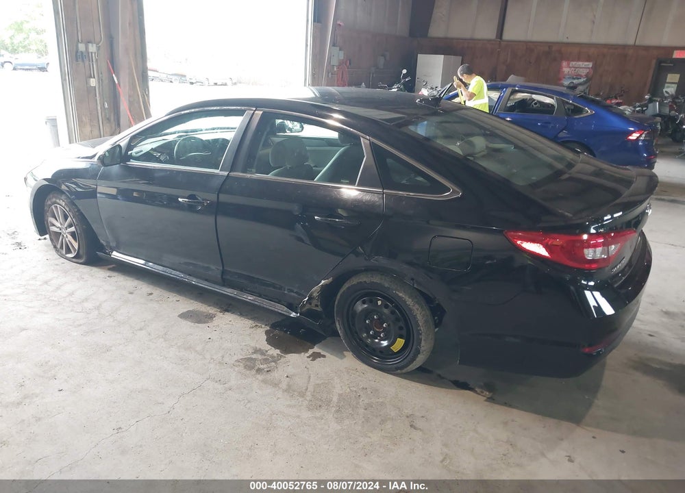 2016 HYUNDAI SONATA SE VIN: 5NPE24AF4GH423347