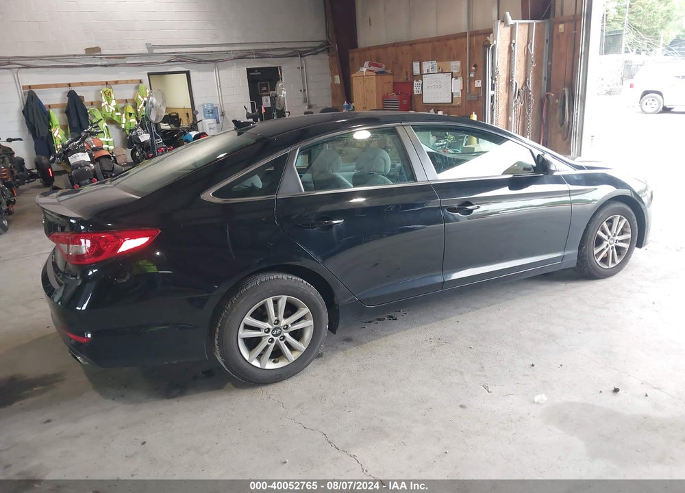 2016 HYUNDAI SONATA SE VIN: 5NPE24AF4GH423347