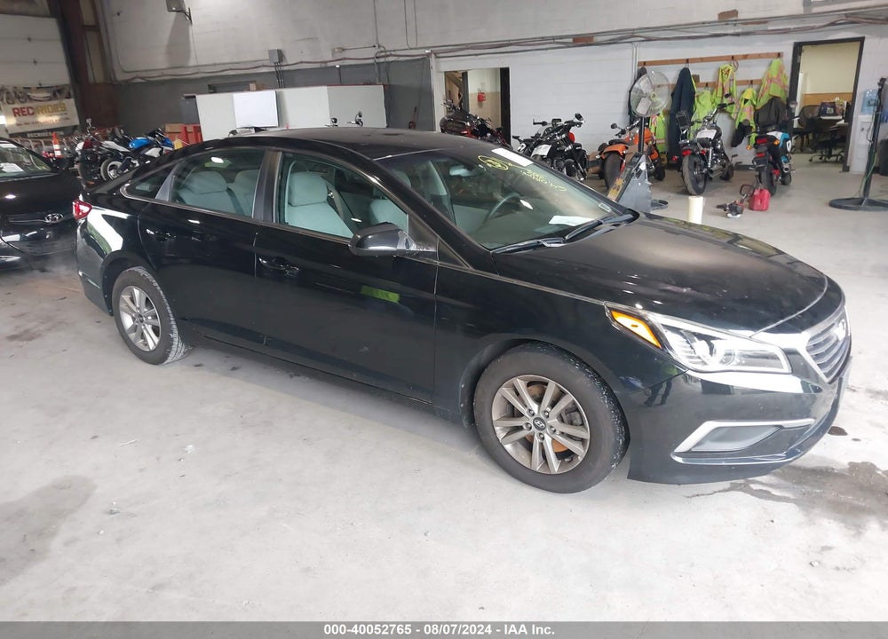 2016 HYUNDAI SONATA SE VIN: 5NPE24AF4GH423347