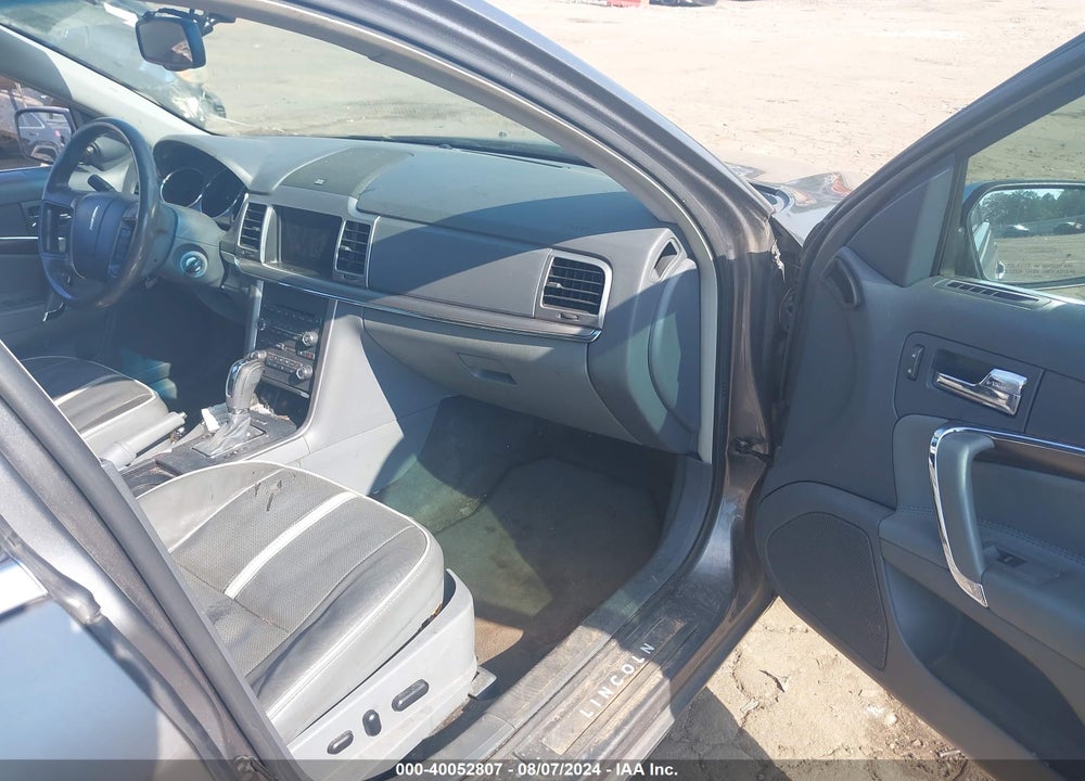 2010 LINCOLN MKZ VIN: 3LNHL2GC3AR647642