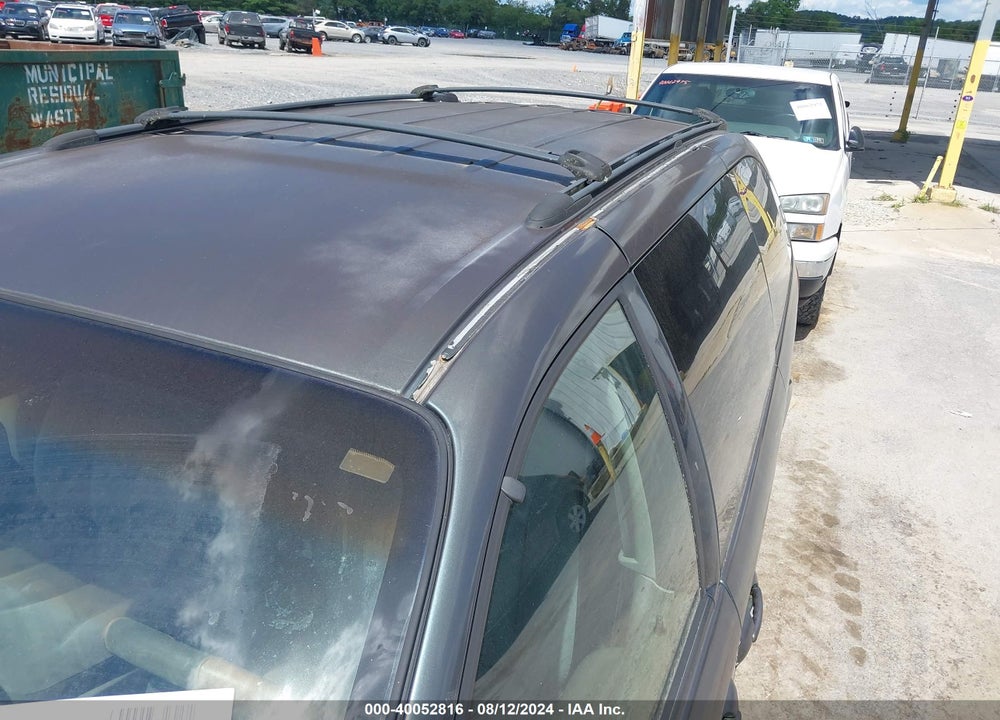 2003 CHRYSLER TOWN & COUNTRY VIN: 2C4GP24R63R250626