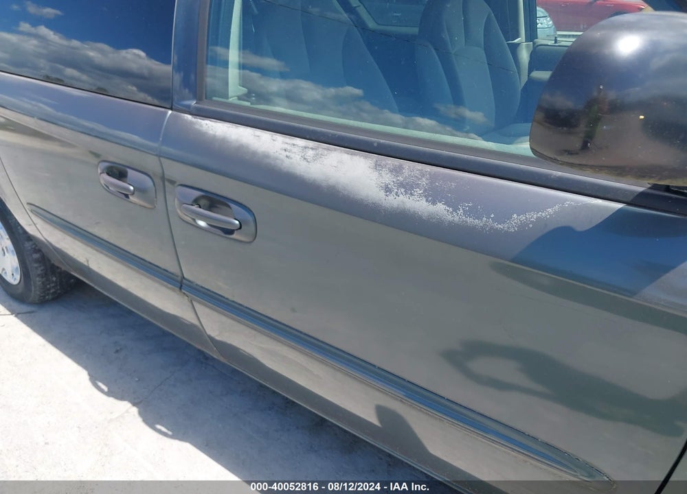 2003 CHRYSLER TOWN & COUNTRY VIN: 2C4GP24R63R250626