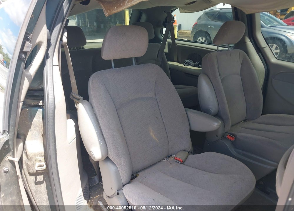 2003 CHRYSLER TOWN & COUNTRY VIN: 2C4GP24R63R250626
