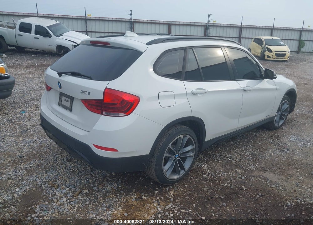 2014 BMW X1 VIN: WBAVL1C57EVY17595