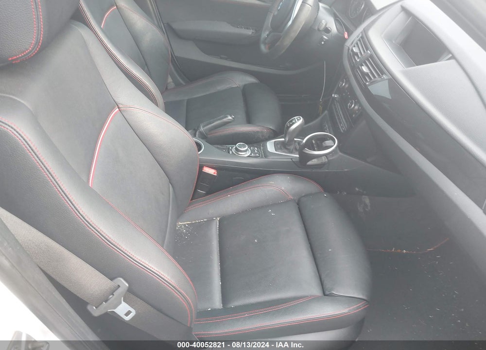 2014 BMW X1 VIN: WBAVL1C57EVY17595