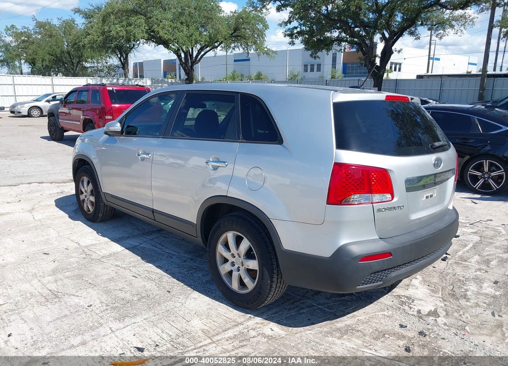 2013 KIA SORENTO LX VIN: 5XYKT3A1XDG311816