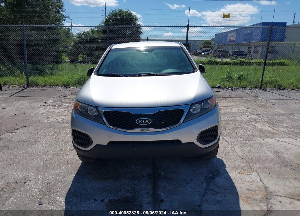 2013 KIA SORENTO LX VIN: 5XYKT3A1XDG311816