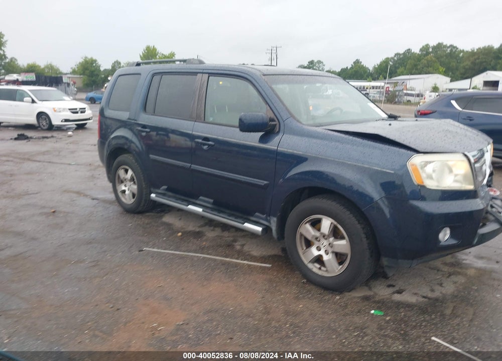 2011 HONDA PILOT EX-L VIN: 5FNYF3H52BB026915