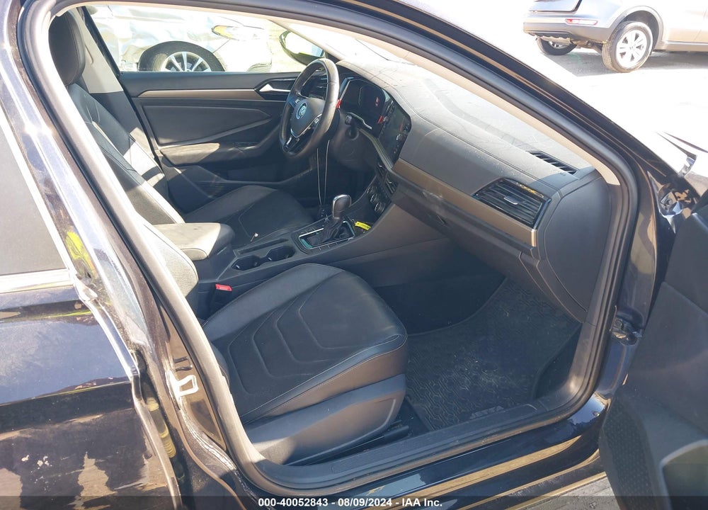 2019 VOLKSWAGEN JETTA 1.4T SEL PREMIUM VIN: 3VWG57BU8KM106024