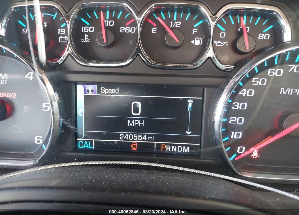 2015 CHEVROLET SUBURBAN 1500 LT VIN: 1GNSCJKC9FR543193