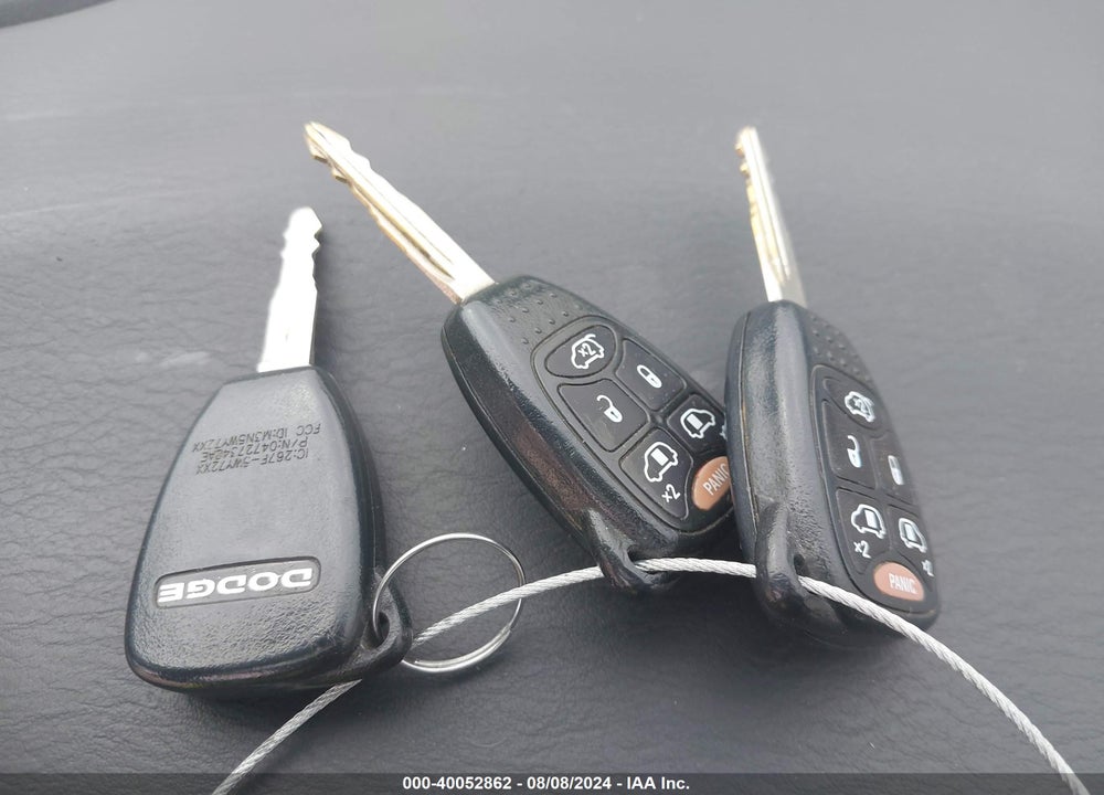 2007 DODGE GRAND CARAVAN SXT VIN: 2D4GP44L77R174060