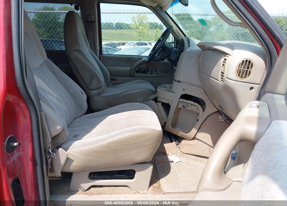 1998 GMC SAFARI SLE VIN: 1GKEL19W0WB510327