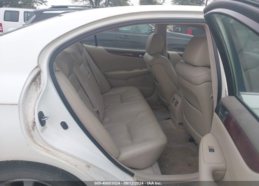 2002 LEXUS ES 300 VIN: JTHBF30G120017977