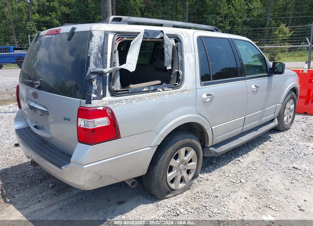 2010 FORD EXPEDITION XLT VIN: 1FMJU1F51AEA34577
