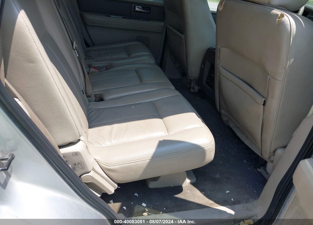 2010 FORD EXPEDITION XLT VIN: 1FMJU1F51AEA34577