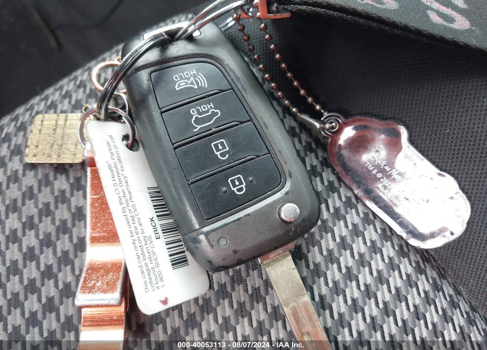 2019 HYUNDAI KONA SE VIN: KM8K12AA8KU207882