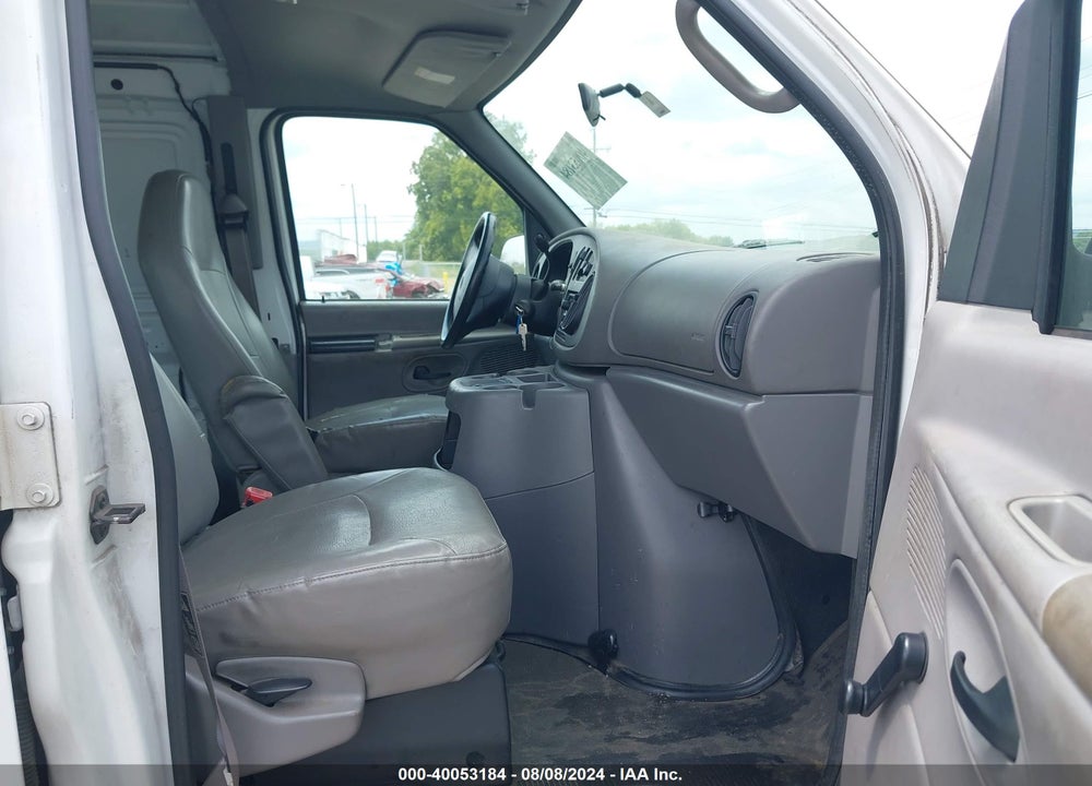 2001 FORD ECONOLINE E150 VAN VIN: 1FTRE14281HA81259