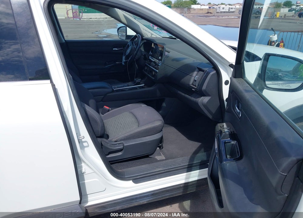 2022 NISSAN PATHFINDER SV 2WD VIN: 5N1DR3BA2NC213497
