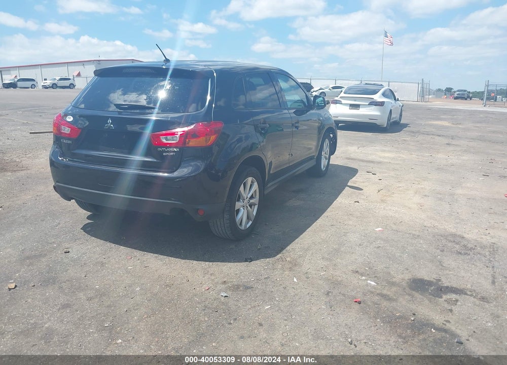 2015 MITSUBISHI OUTLANDER SPORT ES VIN: 4A4AP3AU0FE014150
