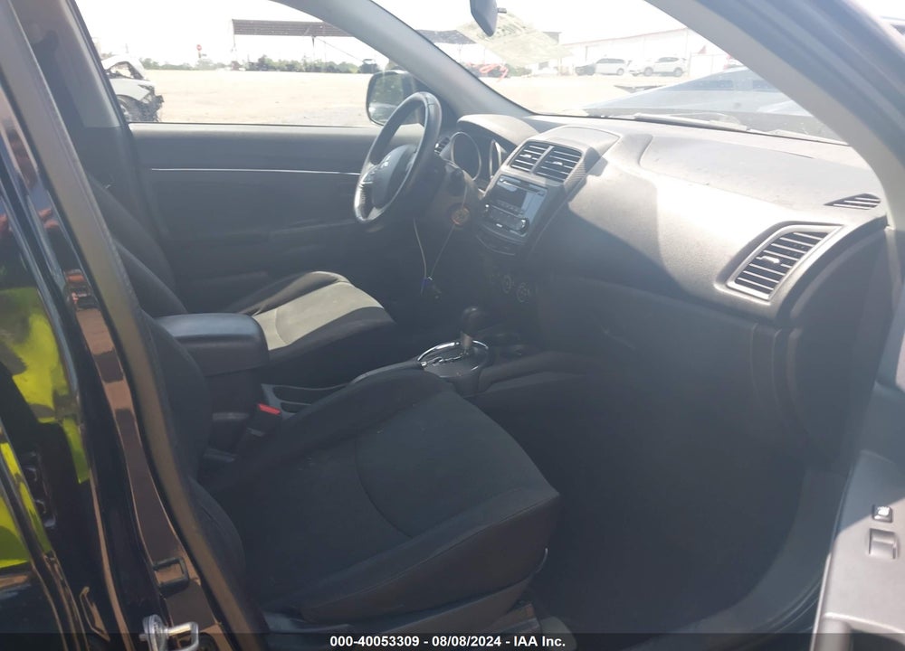 2015 MITSUBISHI OUTLANDER SPORT ES VIN: 4A4AP3AU0FE014150