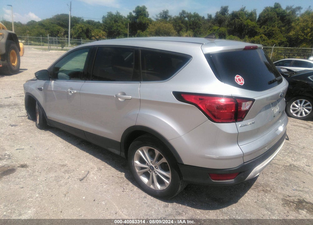 2019 FORD ESCAPE VIN: 1FMCU0GD4KUC23174