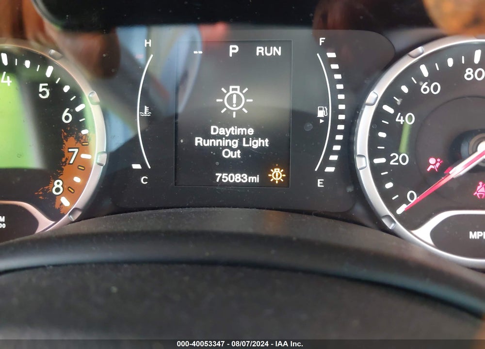 2016 JEEP RENEGADE LATITUDE VIN: ZACCJABT4GPE28861