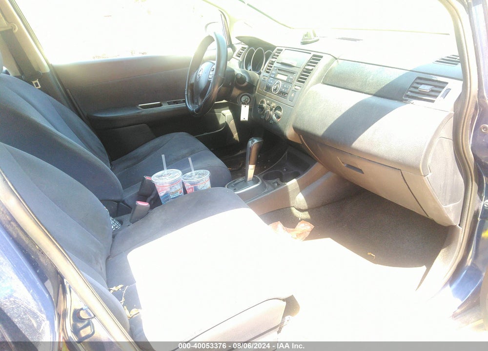 2008 NISSAN VERSA S/SL VIN: 3N1BC11E88L351577