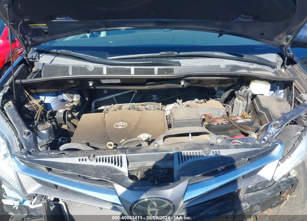 2019 TOYOTA SIENNA XLE 8 PASSENGER VIN: 5TDYZ3DC8KS001508