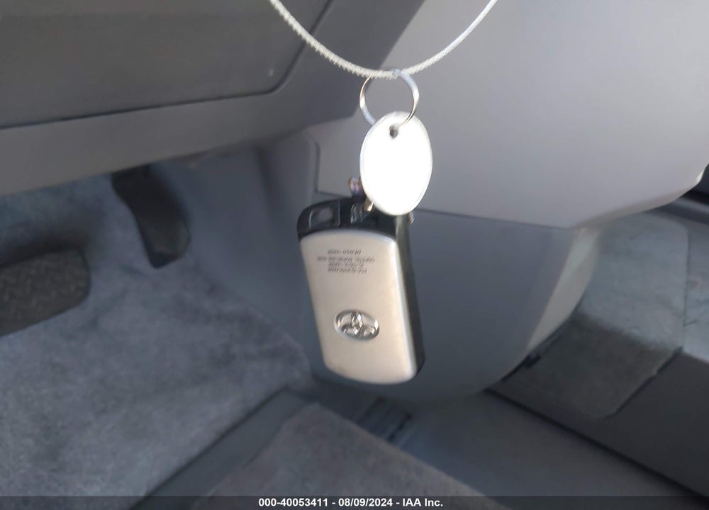 2019 TOYOTA SIENNA XLE 8 PASSENGER VIN: 5TDYZ3DC8KS001508