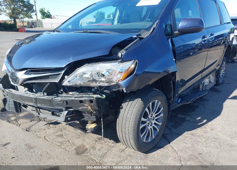 2019 TOYOTA SIENNA XLE 8 PASSENGER VIN: 5TDYZ3DC8KS001508