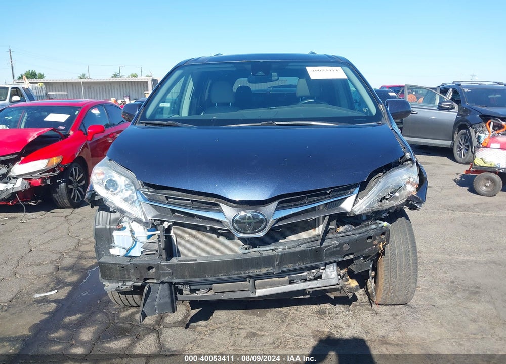 2019 TOYOTA SIENNA XLE 8 PASSENGER VIN: 5TDYZ3DC8KS001508