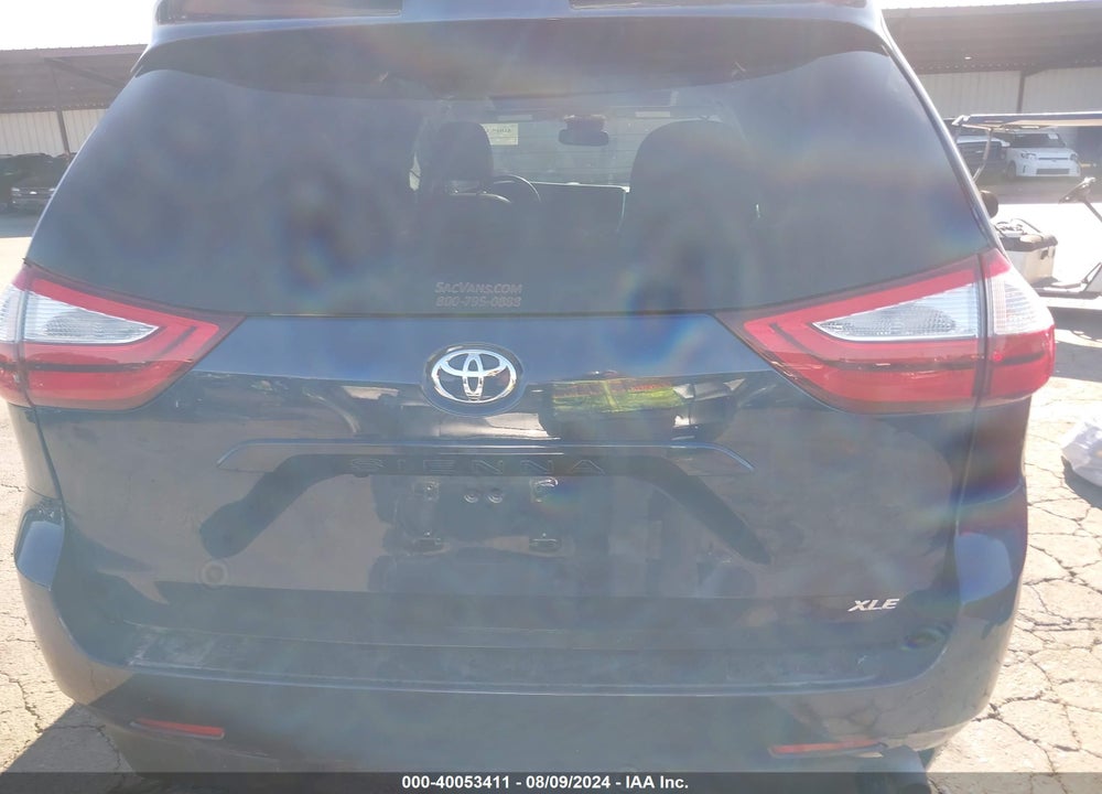 2019 TOYOTA SIENNA XLE 8 PASSENGER VIN: 5TDYZ3DC8KS001508