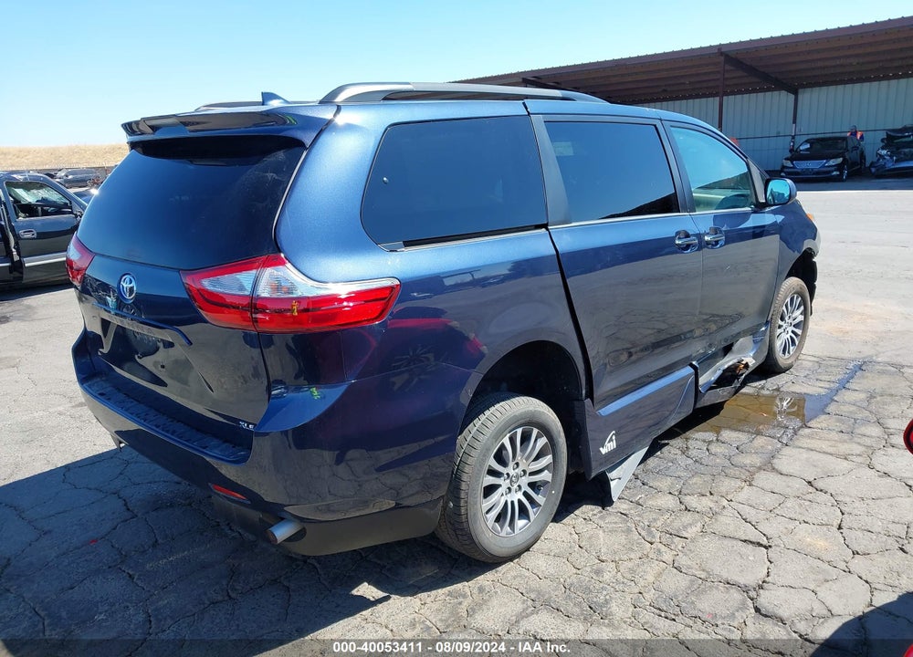 2019 TOYOTA SIENNA XLE 8 PASSENGER VIN: 5TDYZ3DC8KS001508