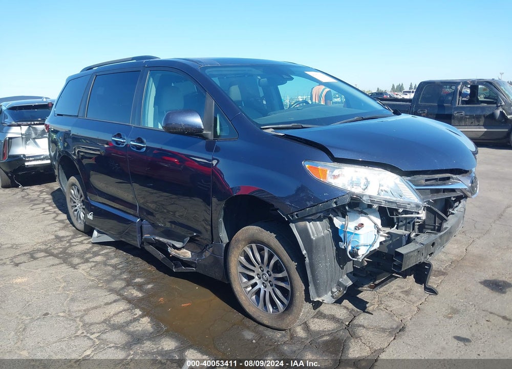 2019 TOYOTA SIENNA XLE 8 PASSENGER VIN: 5TDYZ3DC8KS001508