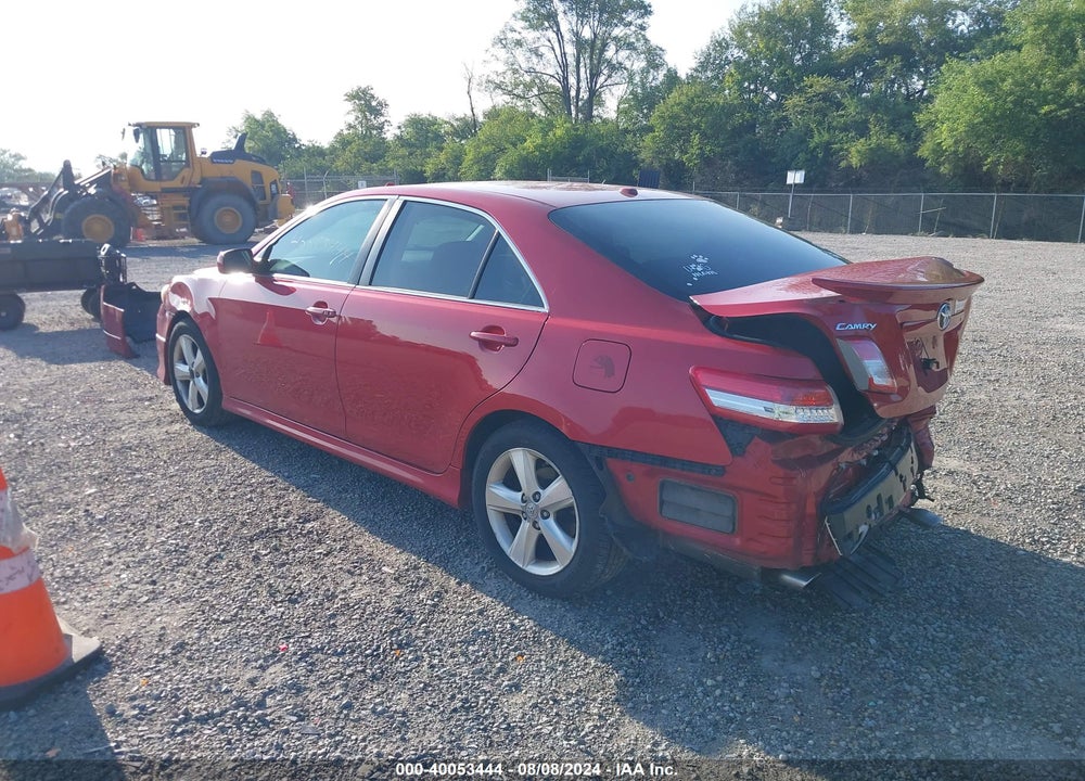 2011 TOYOTA CAMRY SE VIN: 4T1BF3EK3BU676713