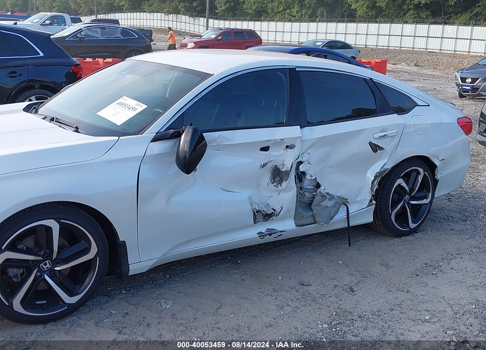 2022 HONDA ACCORD SPORT VIN: 1HGCV1F33NA069001