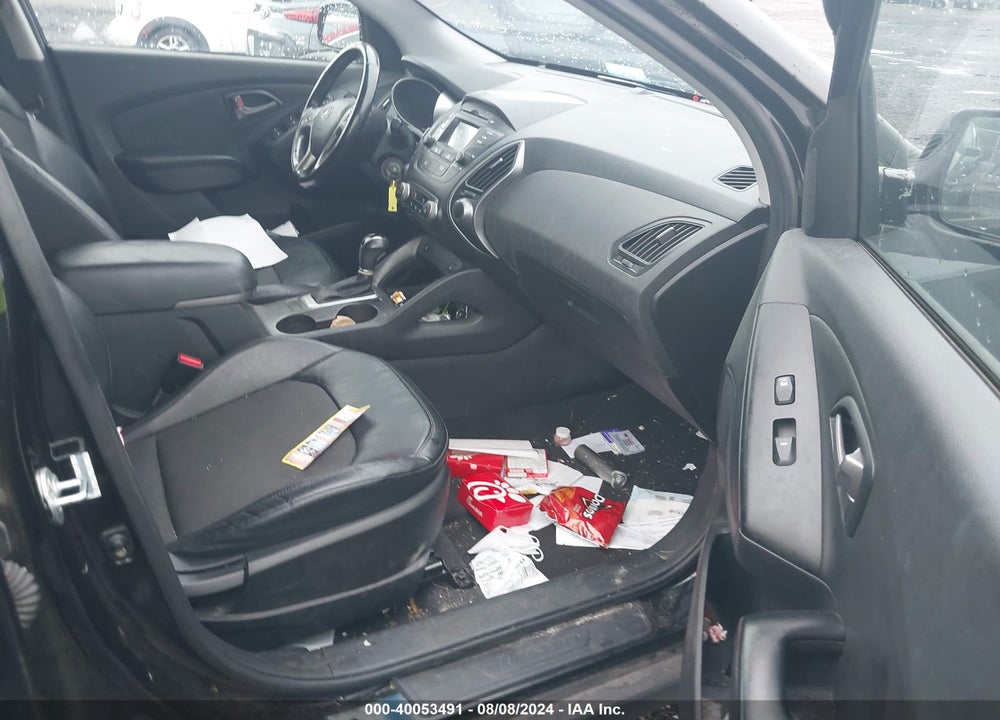 2014 HYUNDAI TUCSON SE VIN: KM8JUCAG6EU872667