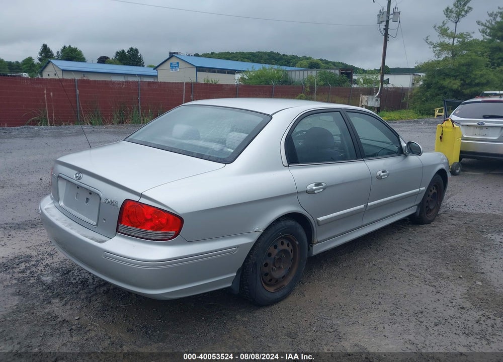 2003 HYUNDAI SONATA VIN: KMHWF25S33A753269