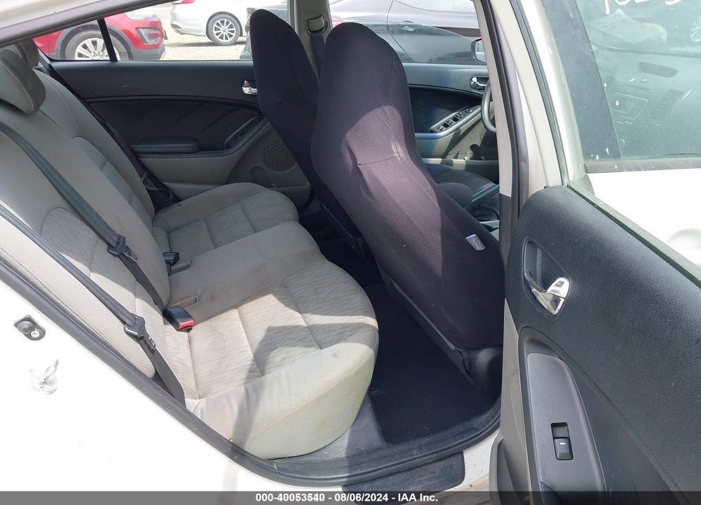 2015 KIA FORTE VIN: KNAFK4A63F5420875