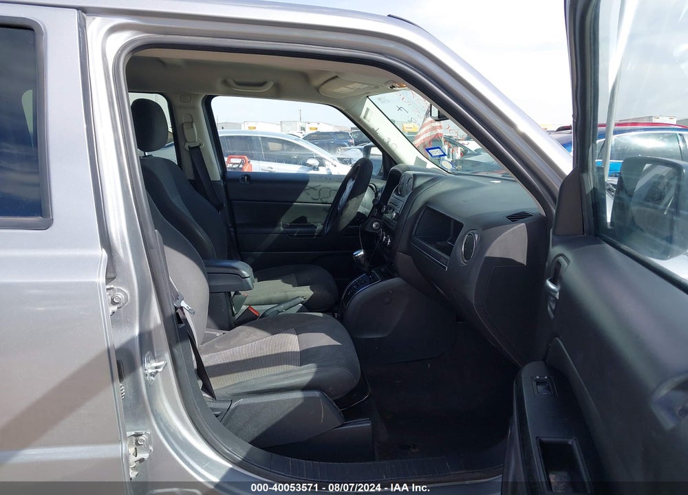 2017 JEEP PATRIOT LATITUDE VIN: 1C4NJPFB4HD184657