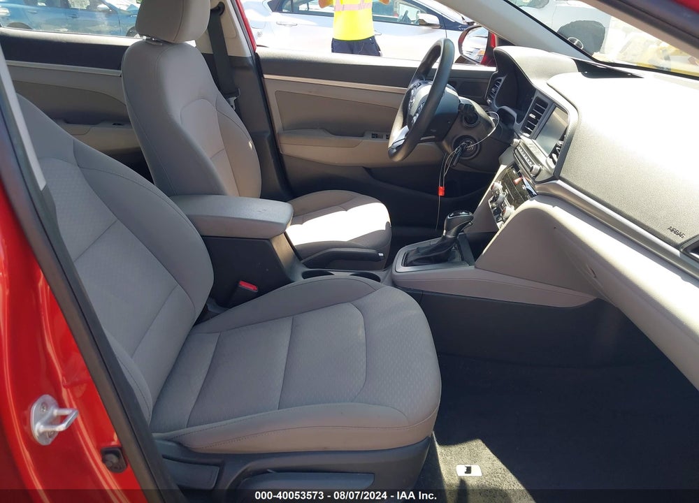 2020 HYUNDAI ELANTRA SEL VIN: 5NPD84LF2LH578383