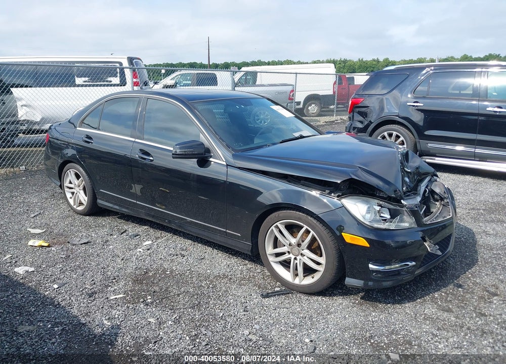 2012 MERCEDES-BENZ C 300 LUXURY 4MATIC/SPORT 4MATIC VIN: WDDGF8BB1CR209375