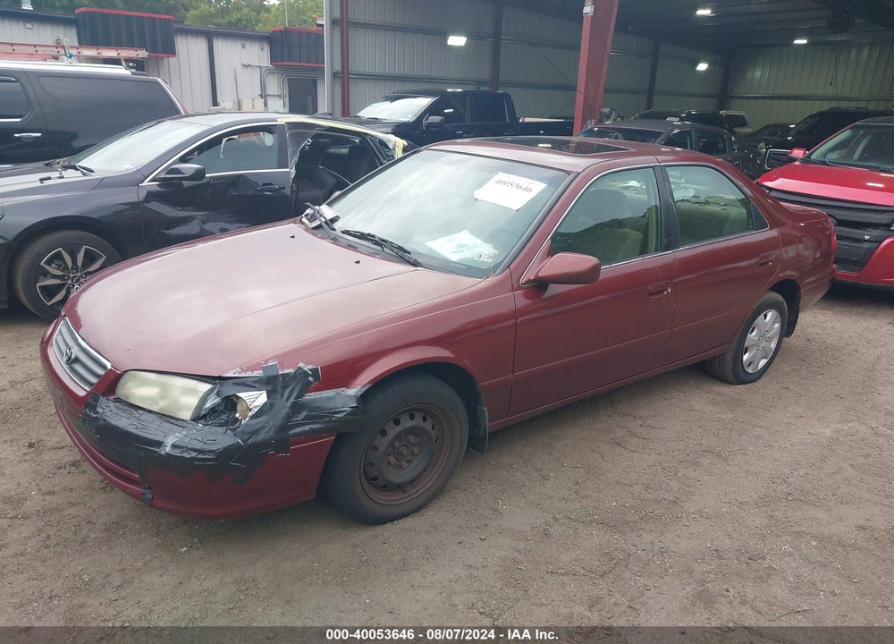 2000 TOYOTA CAMRY LE VIN: JT2BG22K0Y0524638