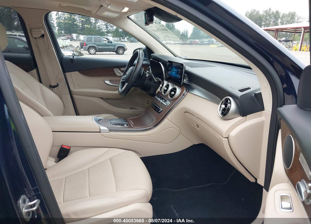 2022 MERCEDES-BENZ GLC 300 4MATIC SUV VIN: W1N0G8EB5NG106326
