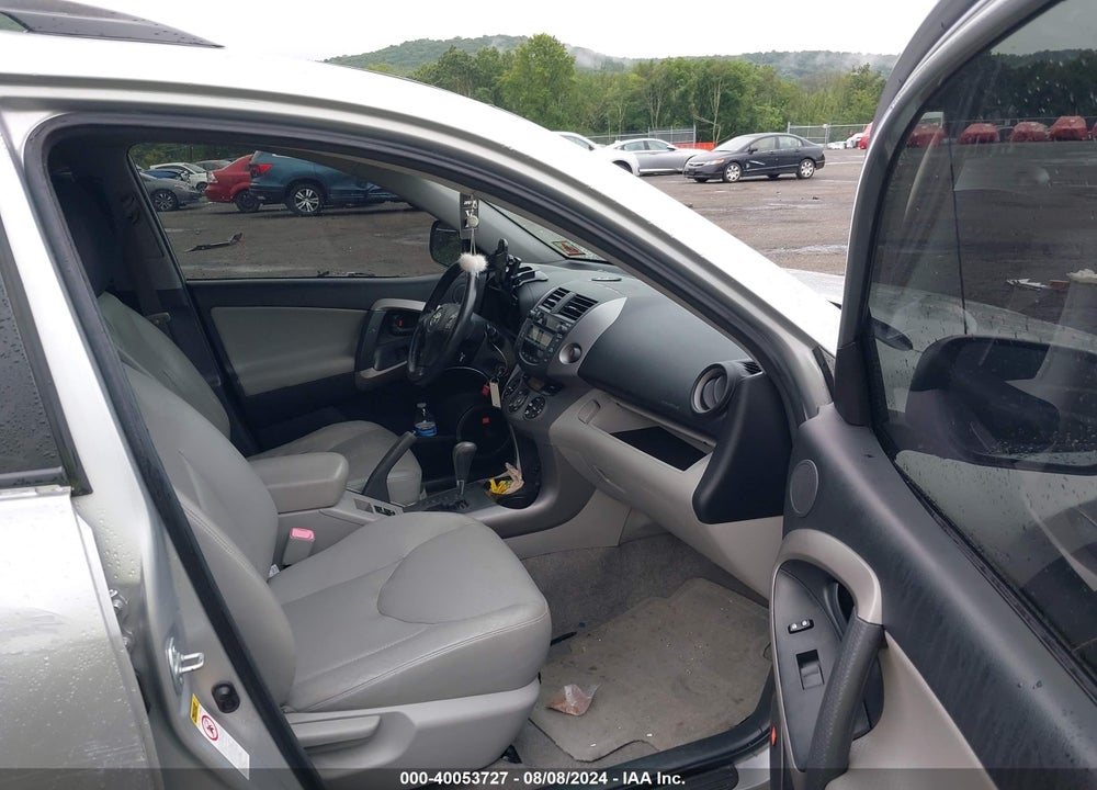 2008 TOYOTA RAV4 LIMITED VIN: JTMBD31V986056522