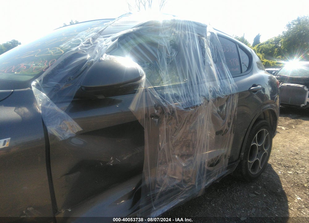 2023 ALFA ROMEO STELVIO TI AWD VIN: ZASPAKBN4P7D49798