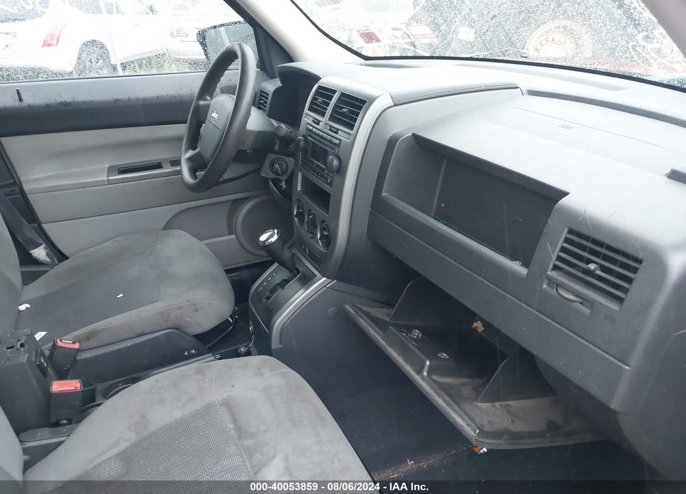 2007 JEEP PATRIOT SPORT VIN: 1J8FF28W67D396931