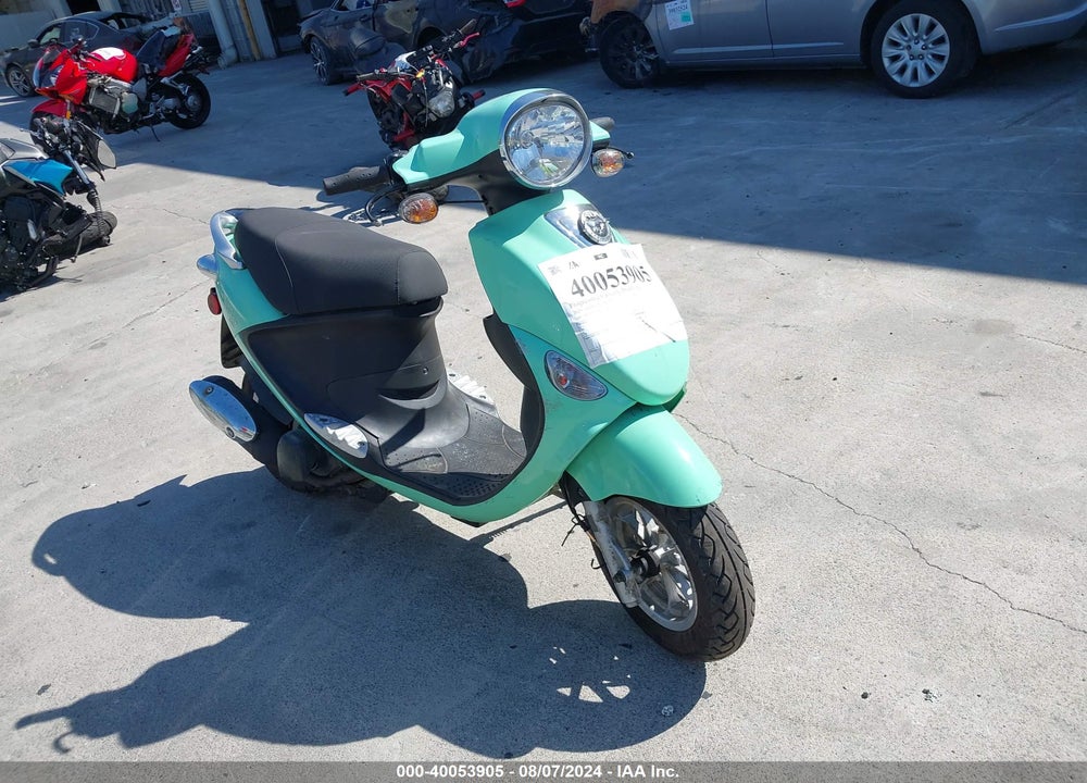 2020 GENUINE SCOOTER CO. BUDDY 125 VIN: RFVPAC204L1019889